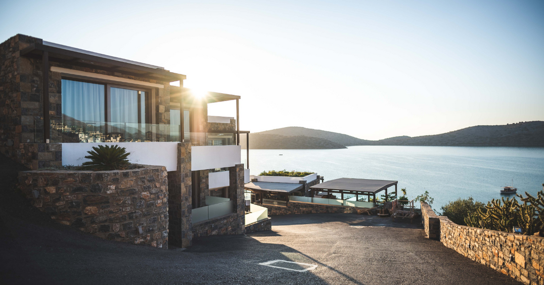 Marketing High-End Real Estate: Reaching Luxury Property Buyers