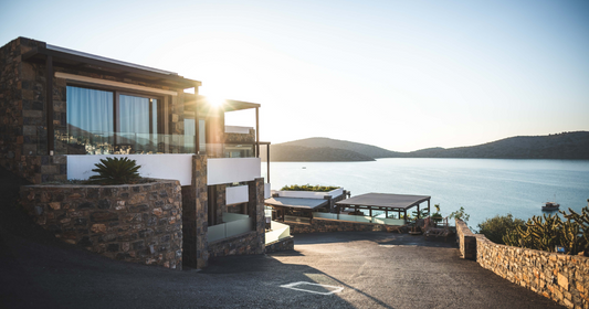 Marketing High-End Real Estate: Reaching Luxury Property Buyers